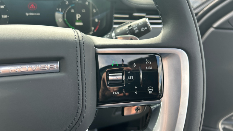 Land Rover Range Rover 3.0 P460e SE 4dr Auto Estate